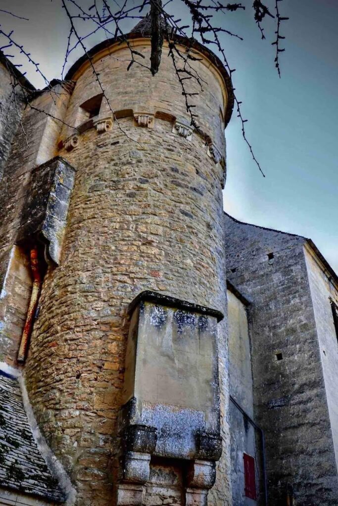 Château de Campagnac: A Multi-Period Castle in France 2 Château de Campagnac