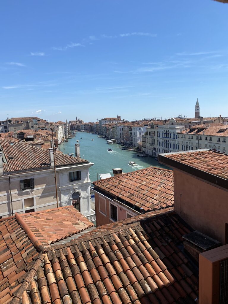 Palazzo Balbi: A Venetian Patrician Palace and Seat of Regional Government 2 Palazzo Balbi