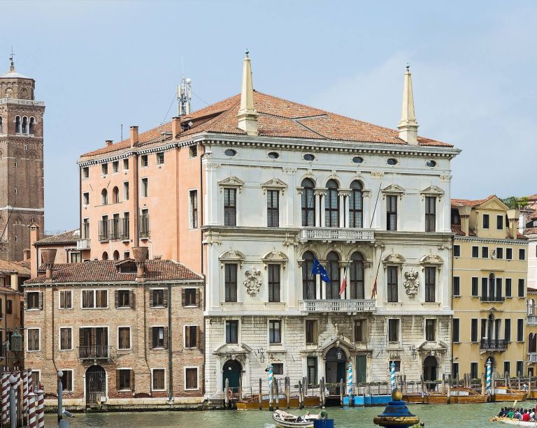 Palazzo Balbi: A Venetian Patrician Palace and Seat of Regional Government
