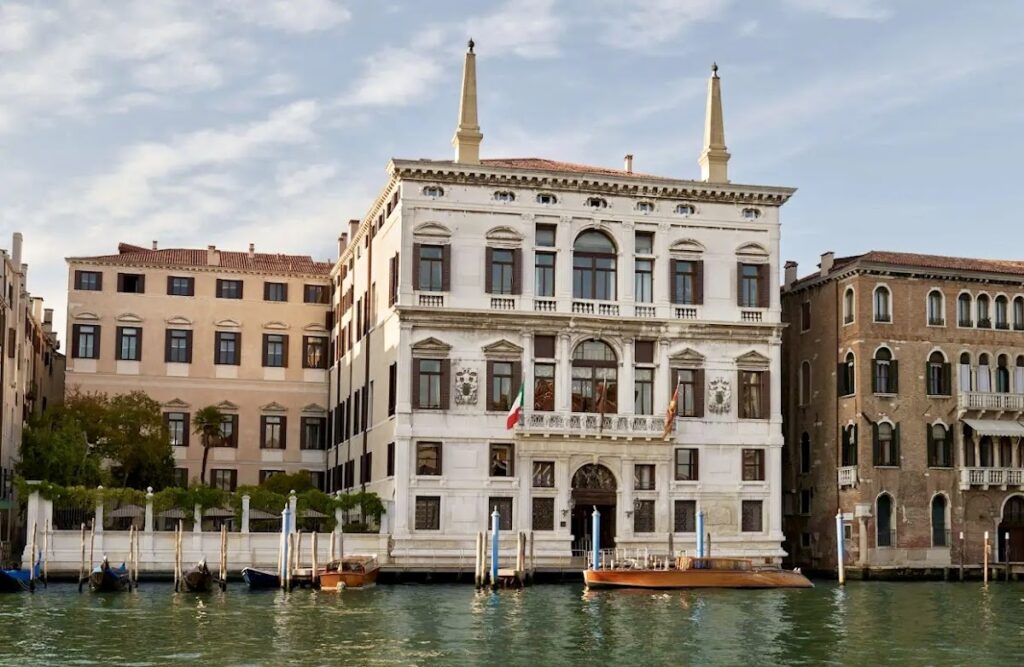 Palazzo Coccina Tiepolo Papadopoli: A Venetian Renaissance Palace 1 Palazzo Coccina Tiepolo Papadopoli