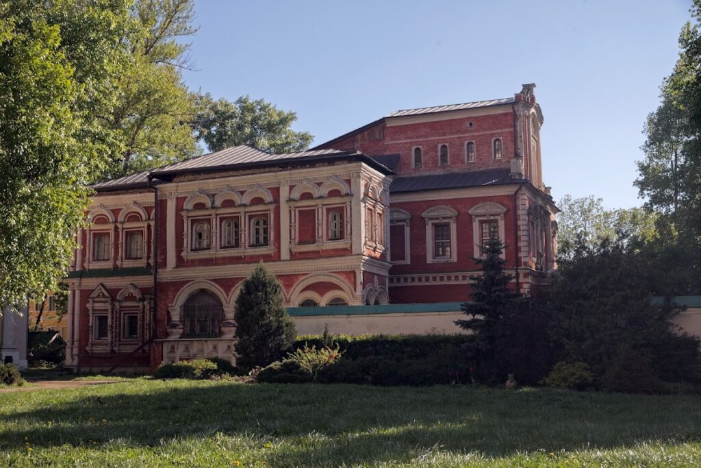 Averkiy Kirillov's Palace: A Seventeenth-Century Moscow Residence 2 Averkiy Kirillov's Palace