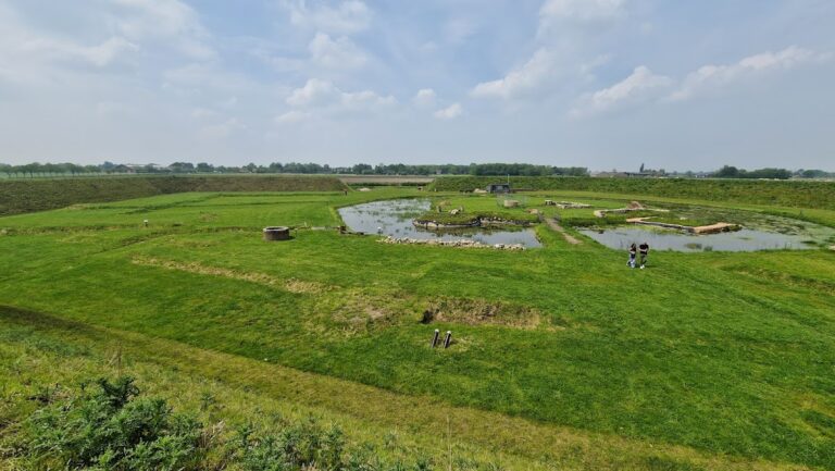 Kasteel van Wouw: A Medieval Moated Castle and Fortress in the Netherlands