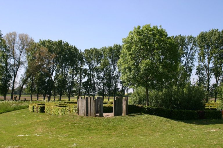 Kasteel van Wouw: A Medieval Moated Castle and Fortress in the Netherlands