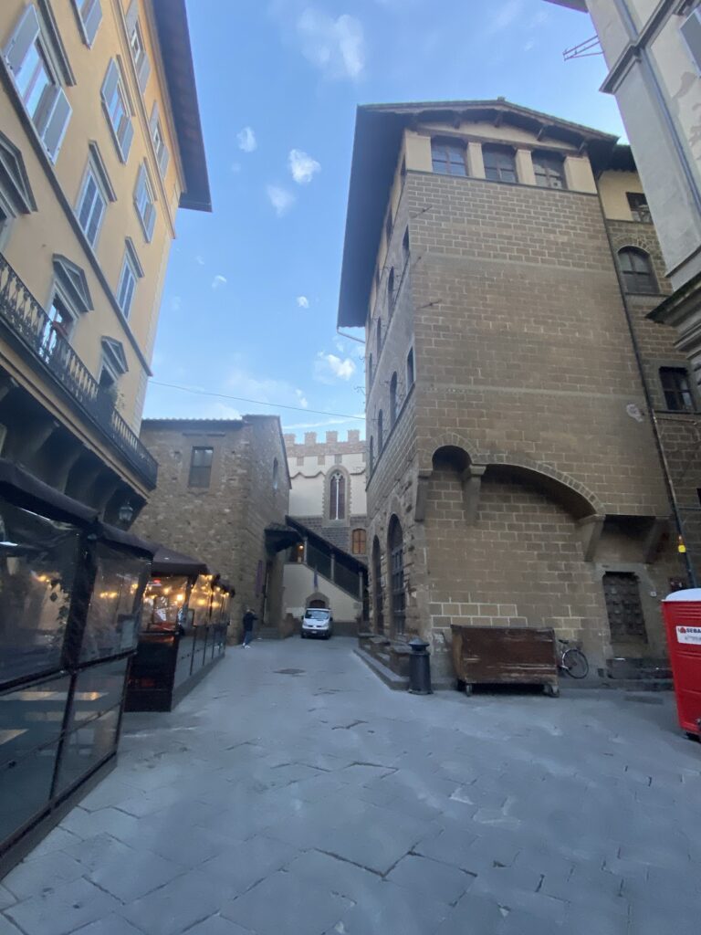 Palazzo Canacci, Florence: A Fifteenth-Century Gothic Palace