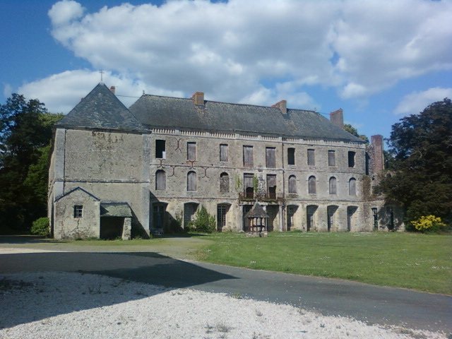 Château du Parc-Soubise: A Protestant Estate and Memorial Ruin in France
