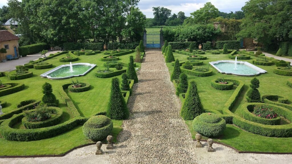 Château de Gardères: An Eighteenth-Century Country Residence in France 5 château de Gardères