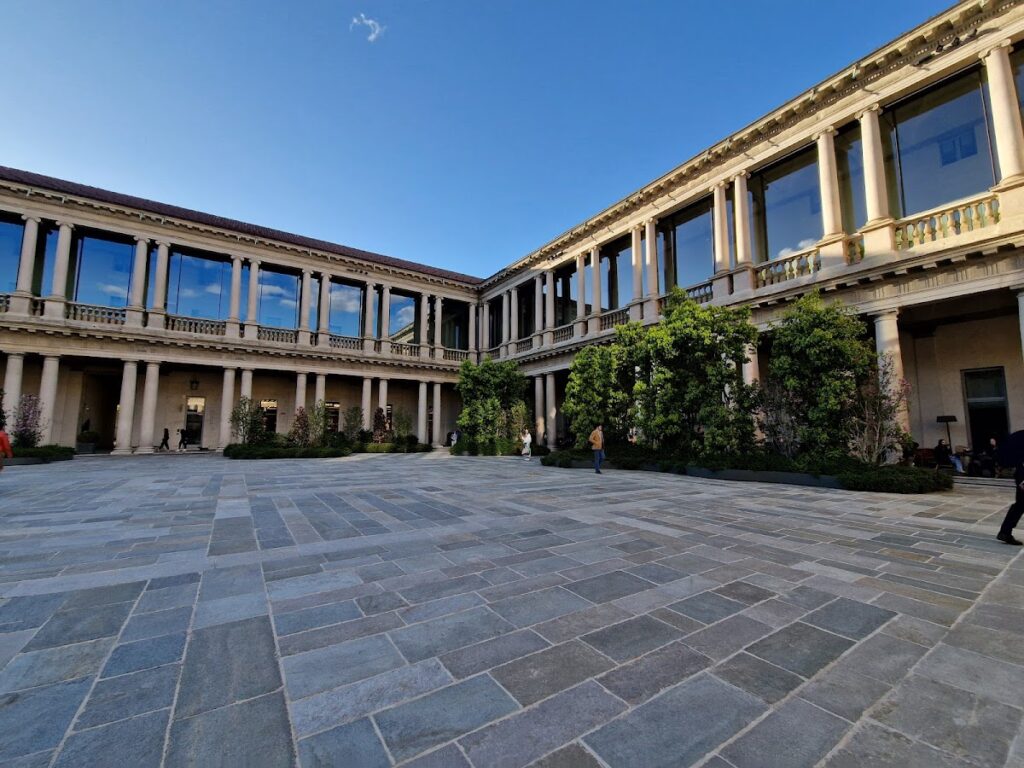 Casa Fontana-Silvestri: A Renaissance Residence in Milan 2 Casa Fontana-Silvestri