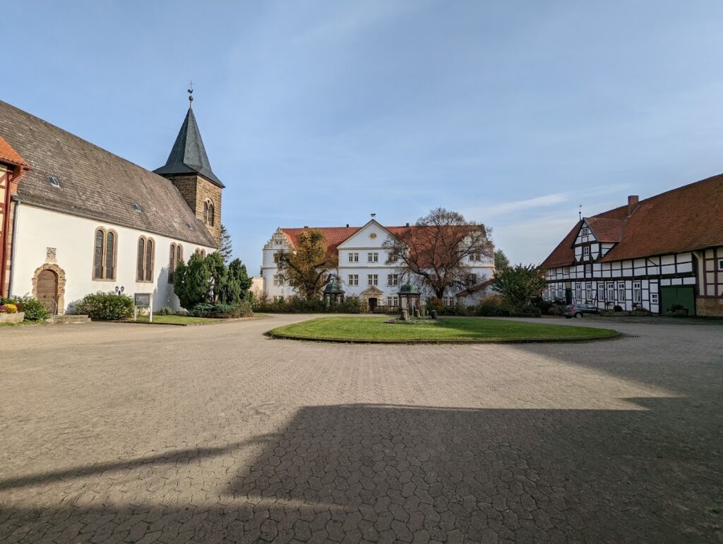 Schloss Henneckenrode: A Weser Renaissance Castle and Former Orphanage in Germany 2 Schloss Henneckenrode