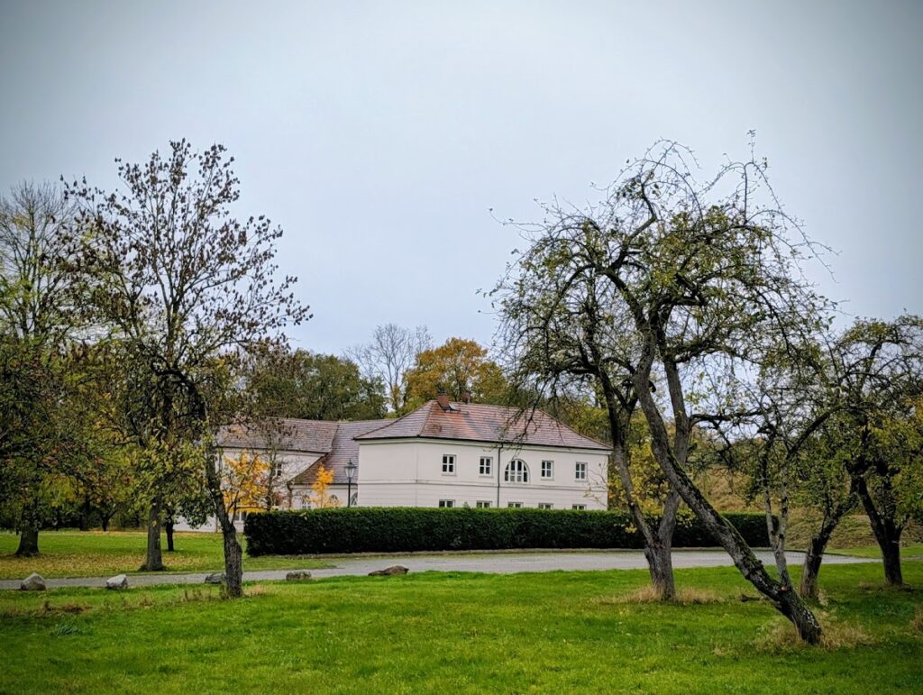 Schloss Wedendorf: A Neoclassical Manor House in Germany 2 Schloss Wedendorf