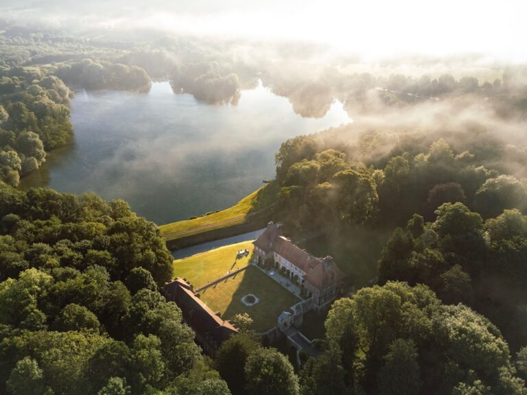 Château du Breuil-en-Auge: 16th-century château and Calvados estate