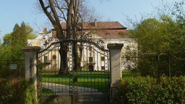 Schloss Walchen: A Historic Castle and Children’s World Museum in Austria