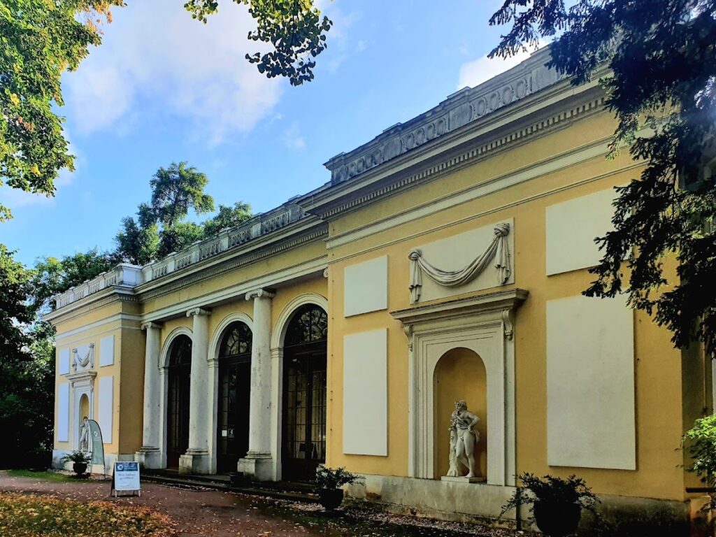 Schloss Wörlitz: A Palladian Palace in Germany 4 Schloss Wörlitz