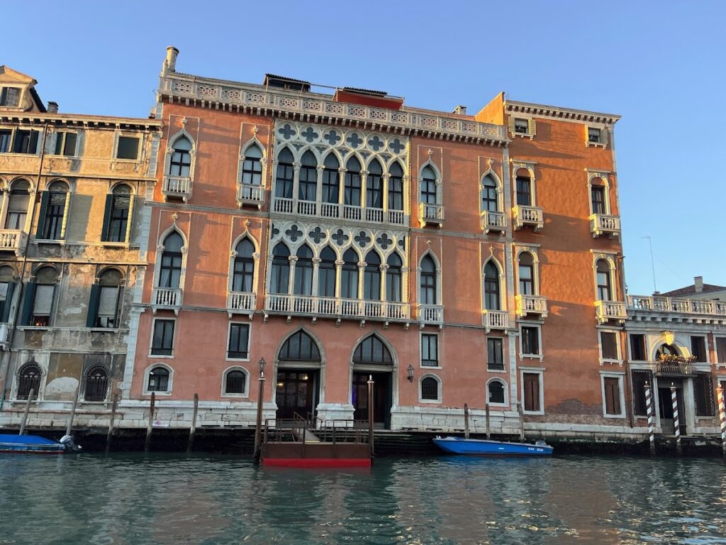 Palazzo Pisani Moretta: A Venetian Gothic Palace on the Grand Canal 1 Palazzo Pisani Moretta