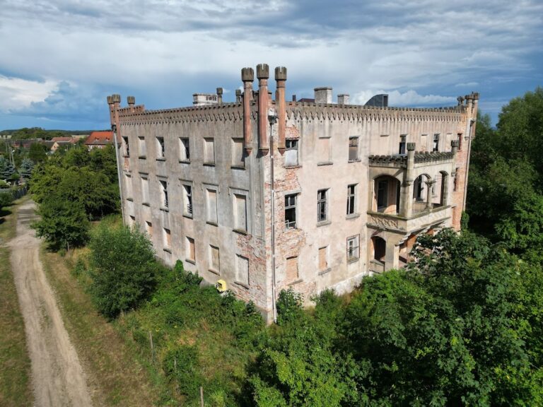 Górzyn Palace: A Gothic Revival Residence in Poland