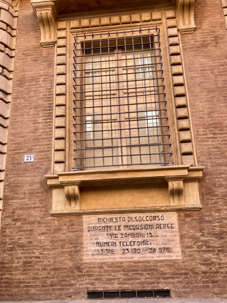 Palazzo Fantuzzi, Bologna