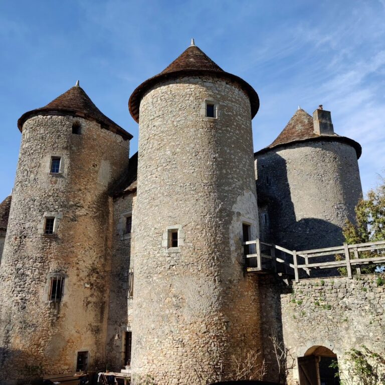 Château de Forges, Concremiers: A 15th-century Fortified Residence