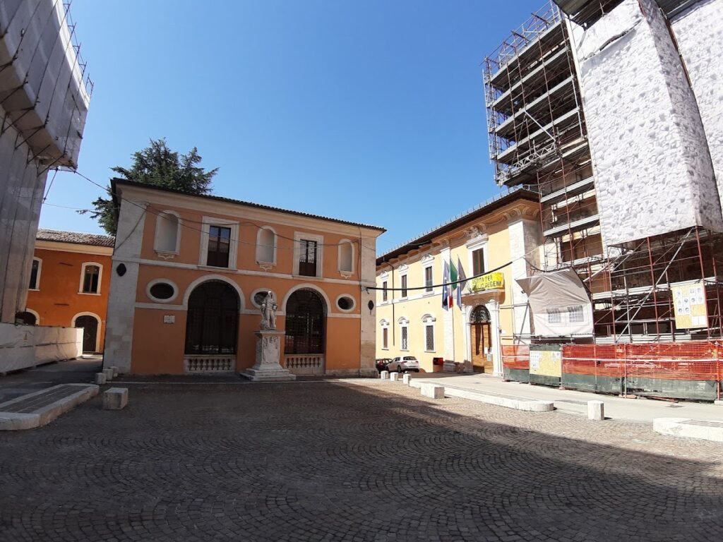 Palazzo Camponeschi: A Historic Palace and University Building in L’Aquila 2 Palazzo Camponeschi