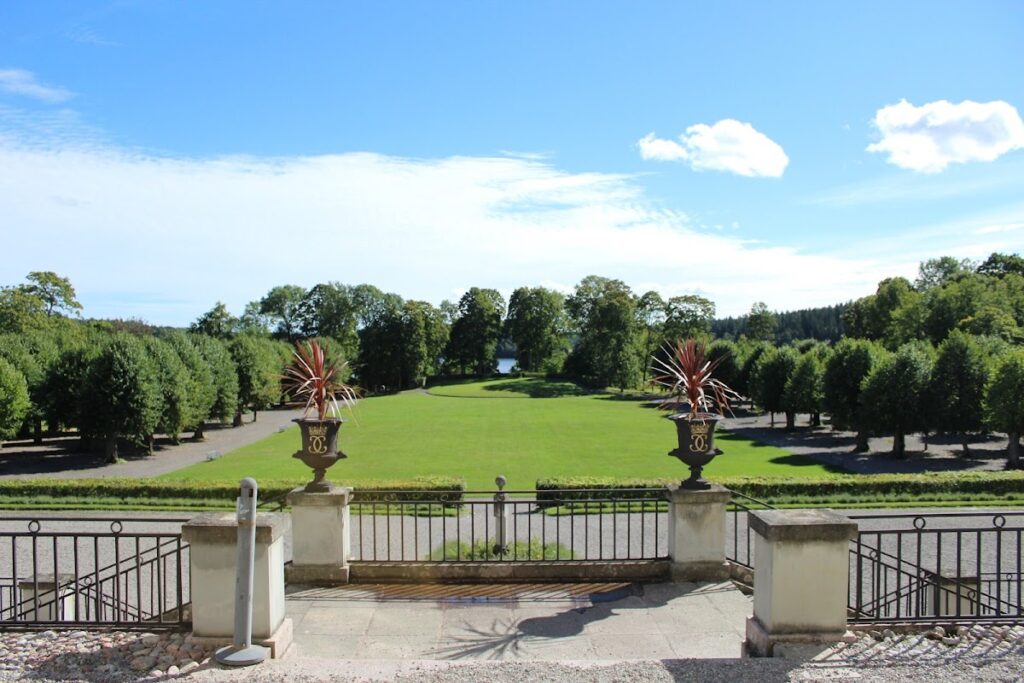 Rosersberg Palace: A Swedish Royal Residence and Historic Estate 1 Rosersberg Palace