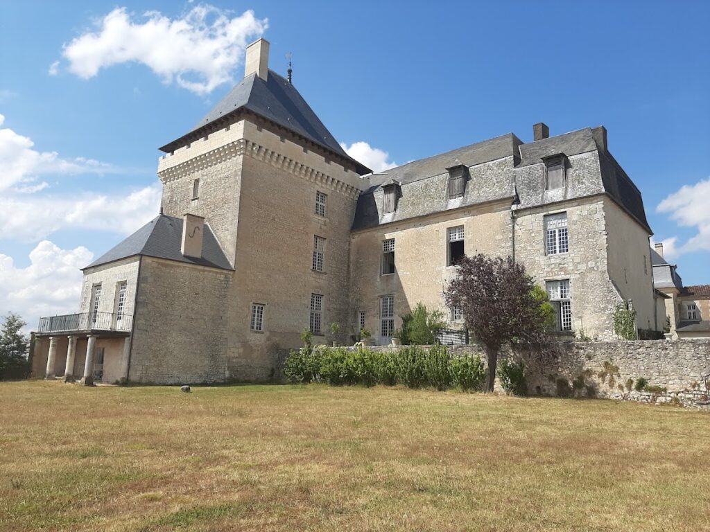 Château de Chalais: A Historic Fortress and Noble Residence in France 2 Château de Chalais
