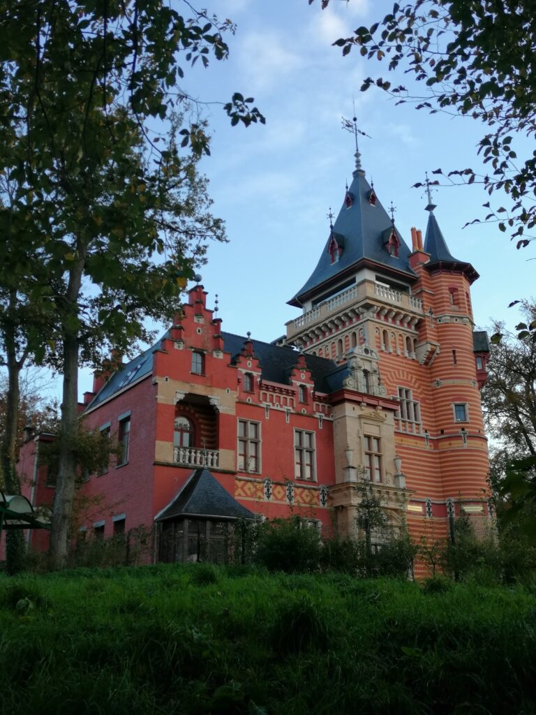 Charle-Albert Castle: A Neo-Flemish Renaissance Residence in Belgium