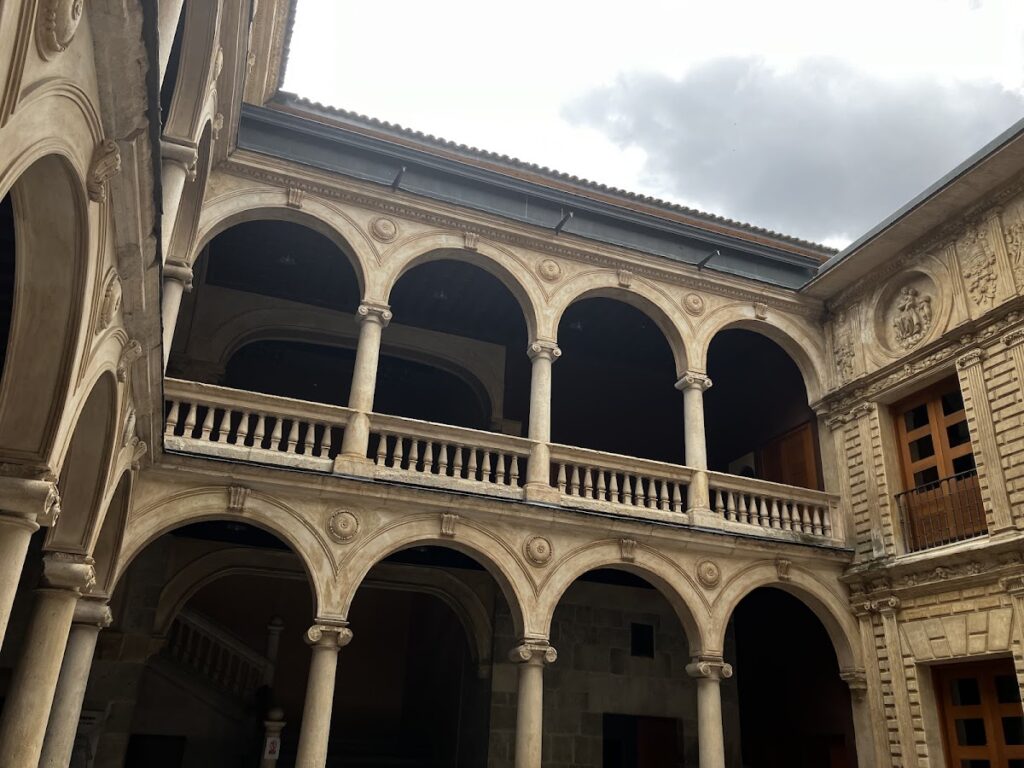 Palacio del Licenciado Butrón: A Renaissance Noble Residence in Valladolid 1 Palacio del Licenciado Butrón