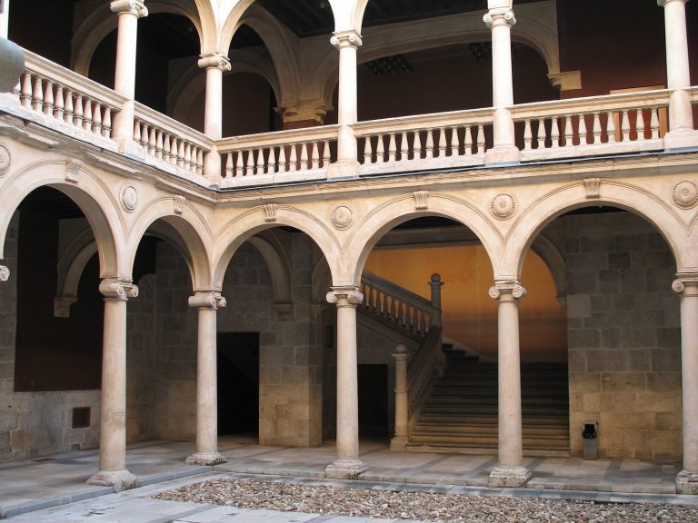 Palacio del Licenciado Butrón: A Renaissance Noble Residence in Valladolid