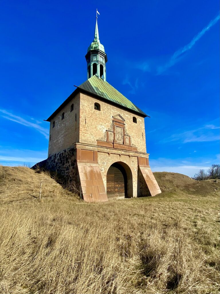 Johannisborg: A Fortified Ducal Residence in Norrköping, Sweden 1 Johannisborg