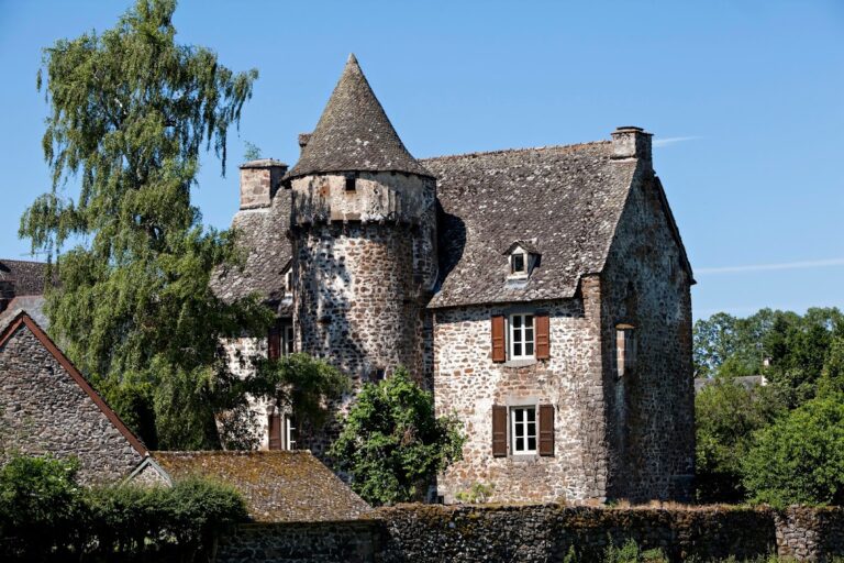 Château de La Trémolière: A Historic Château and Museum in France