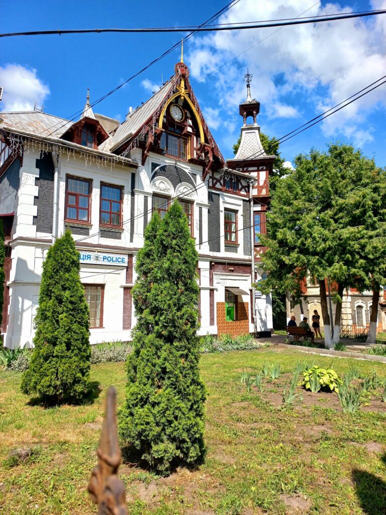 Antoniny Palace: An Aristocratic Residence in Ukraine 3 Antoniny Palace