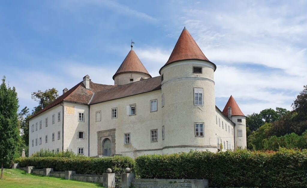 Schloss Schwertberg: A Castle Complex in Austria 1 Schloss Schwertberg