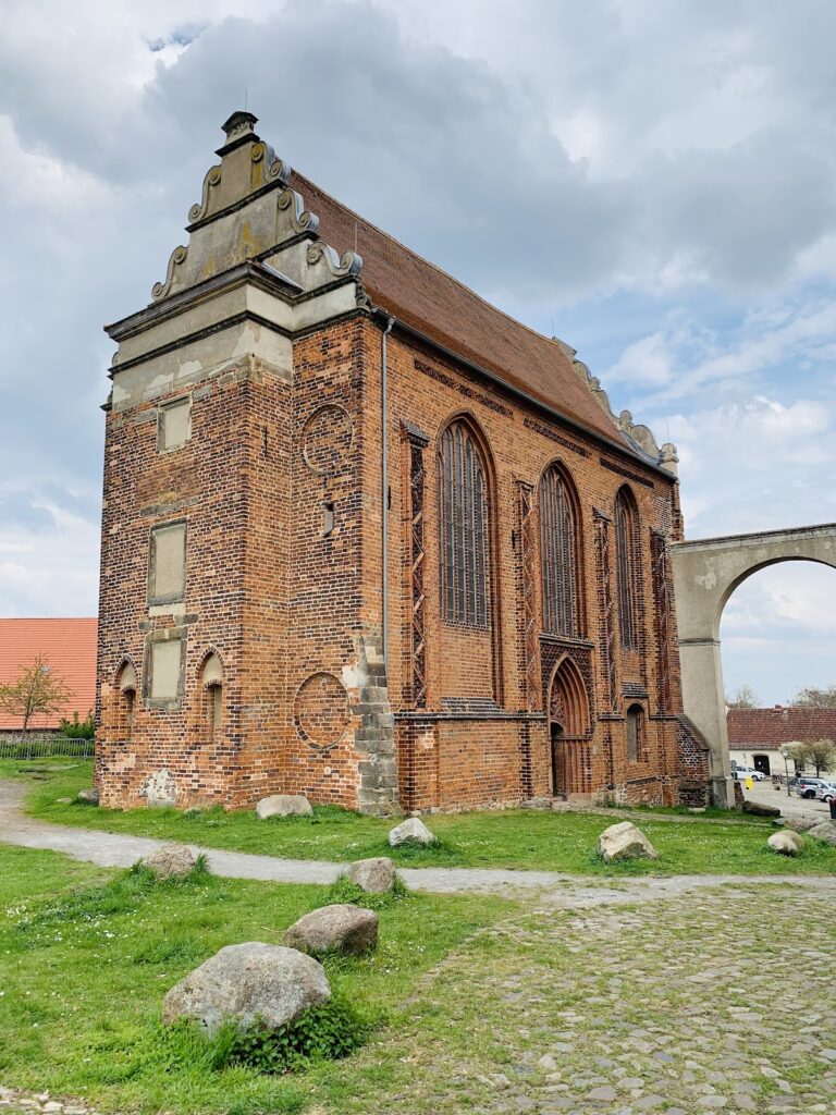 Schloss Wolmirstedt: A Medieval Castle and Palace Complex in Germany 2 Schloss Wolmirstedt