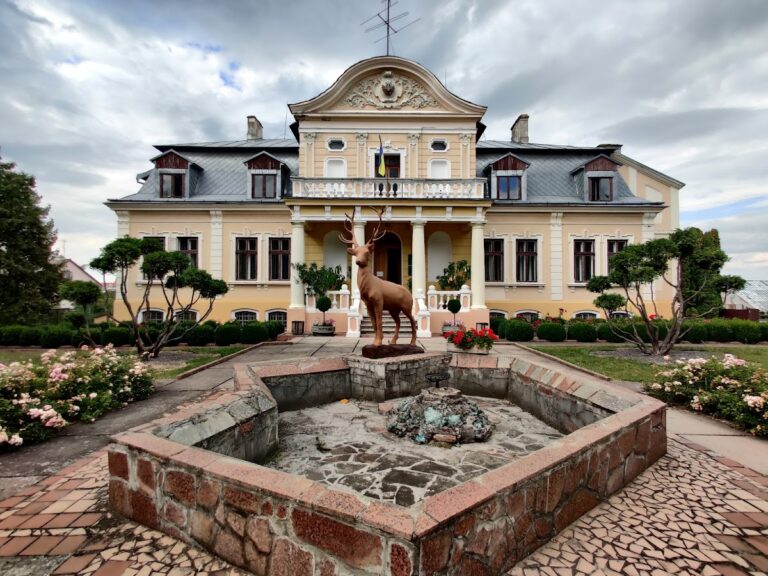 Palace of the Counts Tyszkiewicz: A Neoclassical Residence in Brody, Ukraine