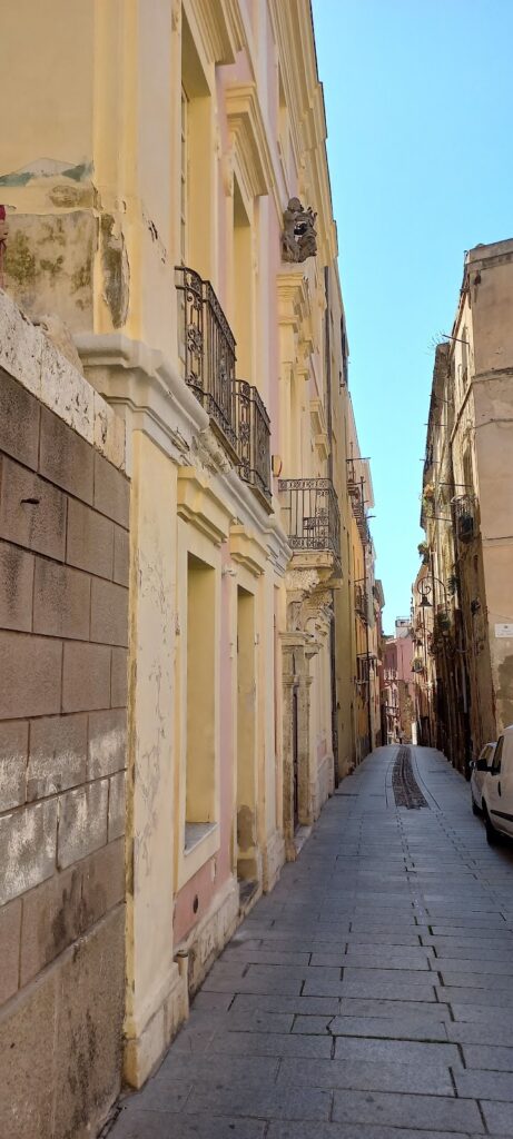 Palazzo di Città: Cagliari’s Historic Municipal Palace 3 Palazzo di Città