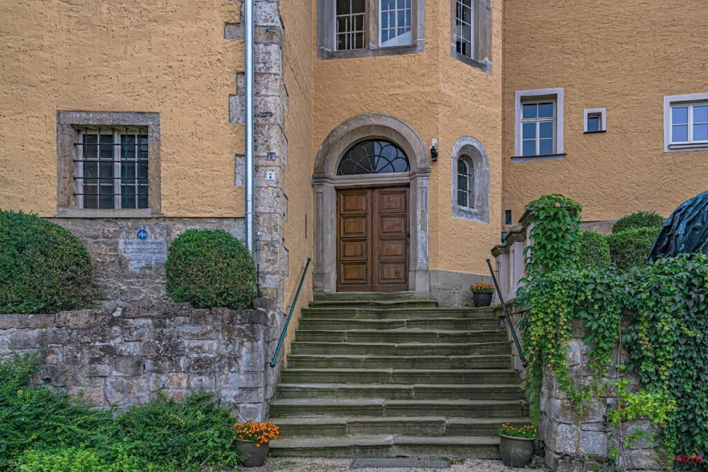 Herrensitz Tümpling: A Historic Manor Estate in Germany 2 Herrensitz Tümpling