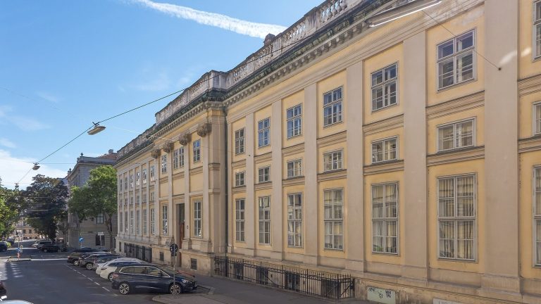 Palais Rasumofsky: A Neoclassical Palace in Vienna