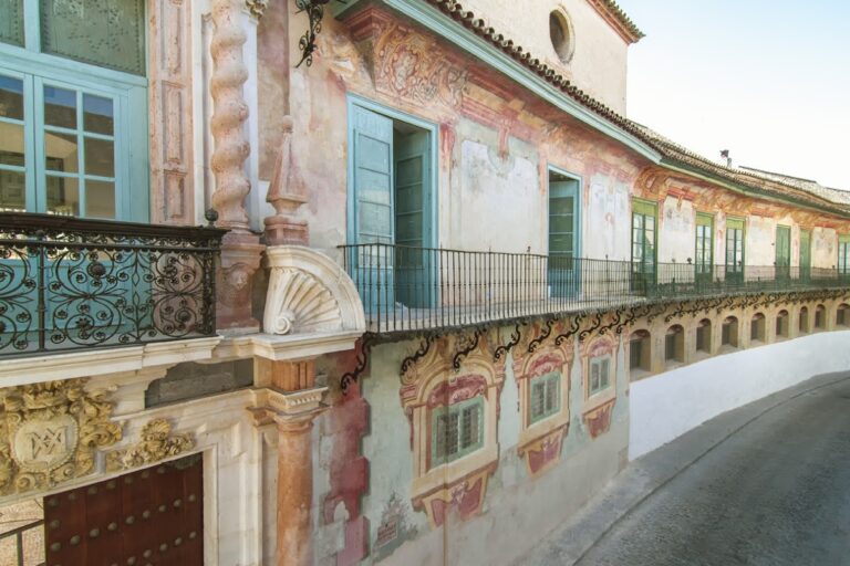 Palacio de los Marqueses de Peñaflor (Écija): An Andalusian Baroque Urban Palace