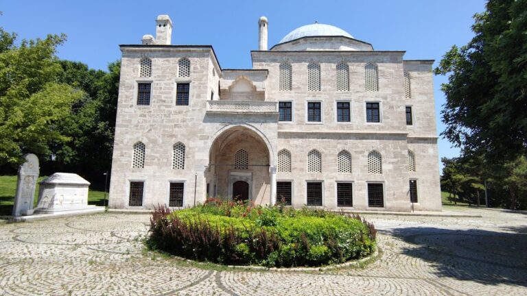 Otağ-ı Hümayun: An Ottoman Ceremonial Pavilion in Istanbul