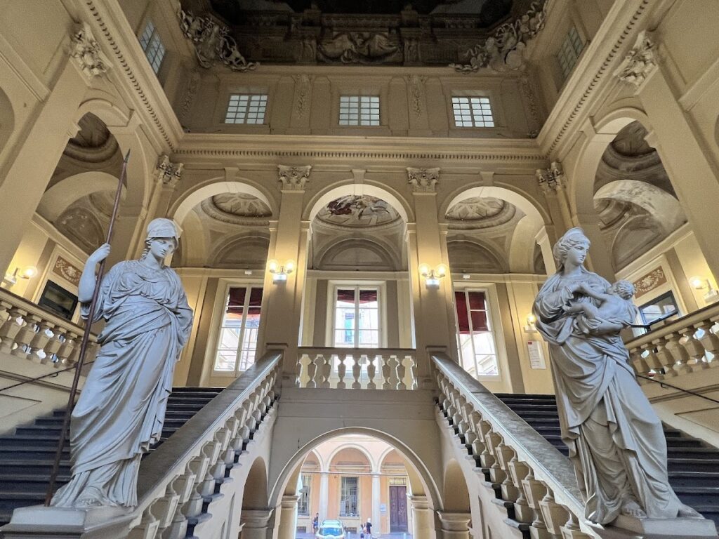 Palazzo Hercolani: An Aristocratic Palace and University Seat in Bologna 1 Palazzo Hercolani
