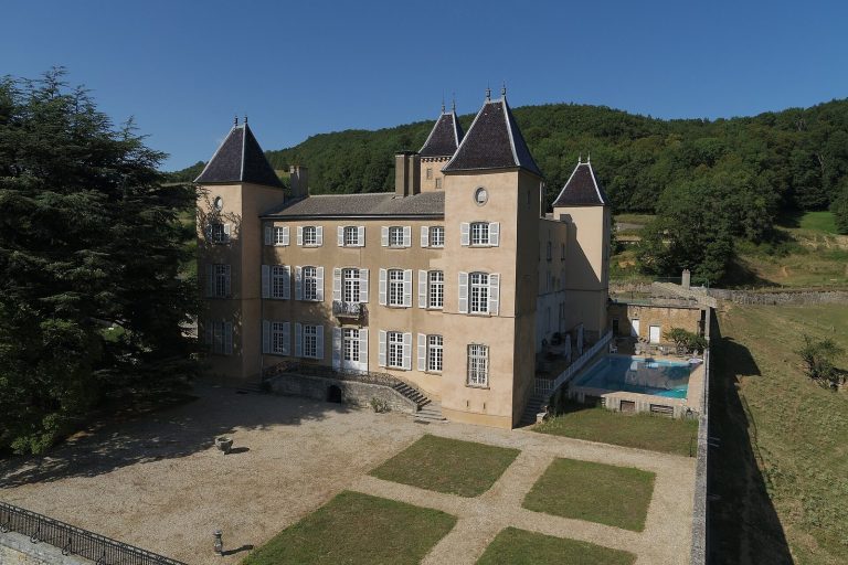 Château de la Barollière: A Former Fortified Castle in France