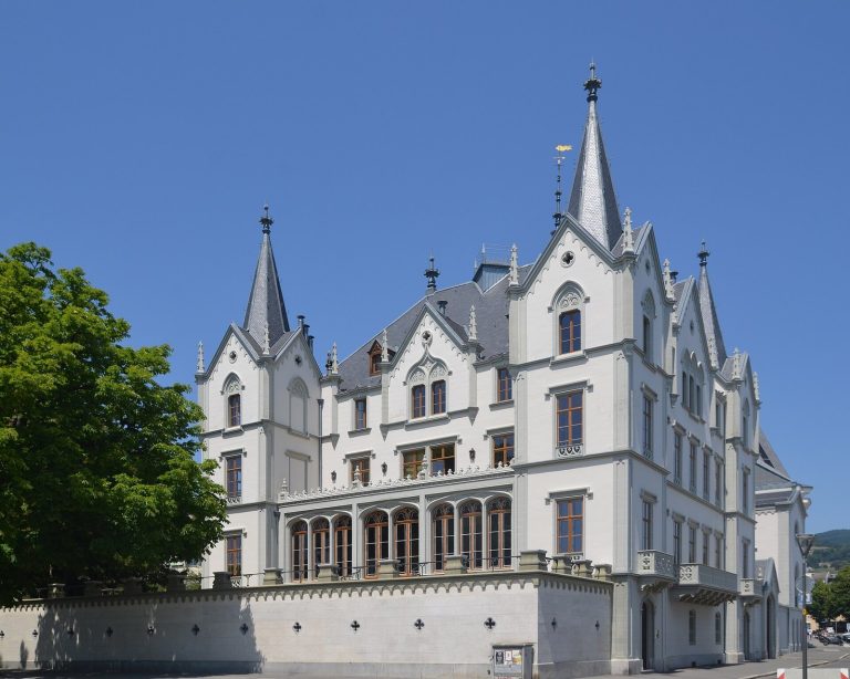 Aile Castle: A Neo-Gothic Residence in Vevey