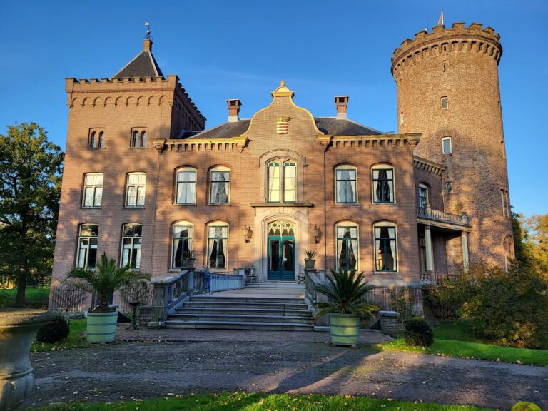 Kasteel Sterkenburg: A Historic Ridderhofstad in the Netherlands