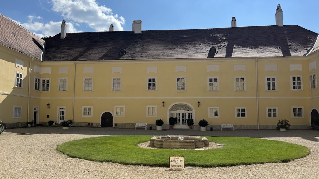 Schloss Rohrau