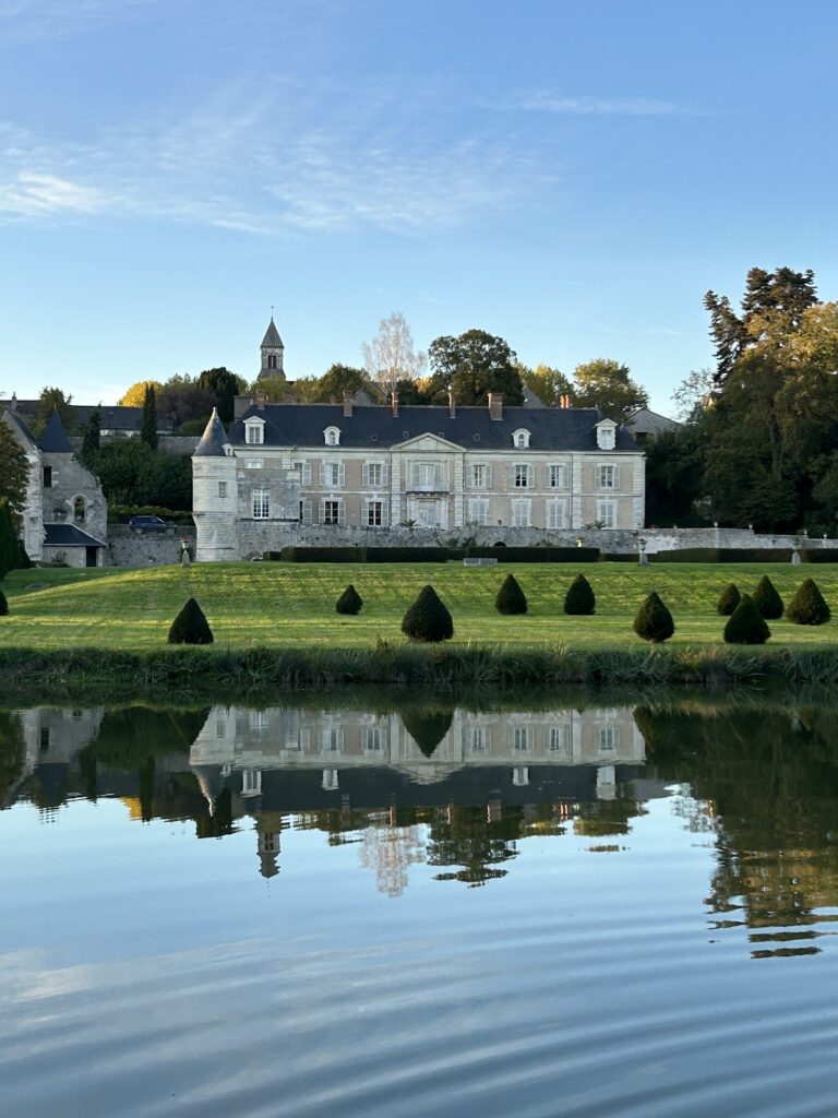 Château de Saint-Denis-sur-Loire: A Loire Valley Historic Estate 2 Château de Saint-Denis-sur-Loire