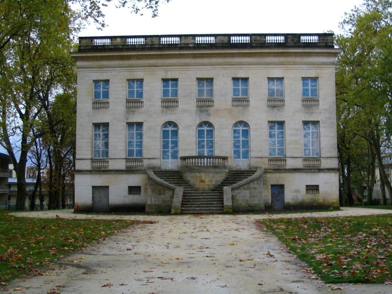 Maison carrée d’Arlac: A Neoclassical Folly in Mérignac, France