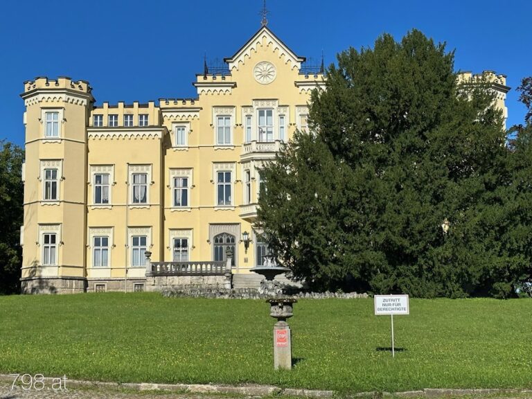 Schloss Vogelsang (Steyr): A Scottish-Inspired Tudor Gothic Villa in Austria