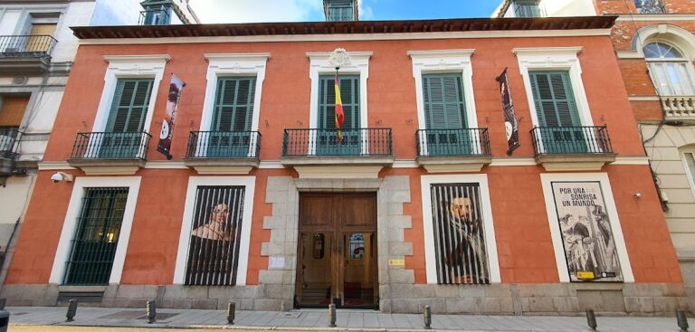 Palacio del marqués de Matallana: A Neoclassical Palace in Madrid