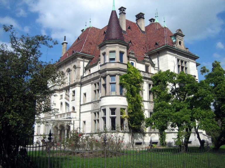 Schloss Sihlberg: A Historicist Villa in Zürich
