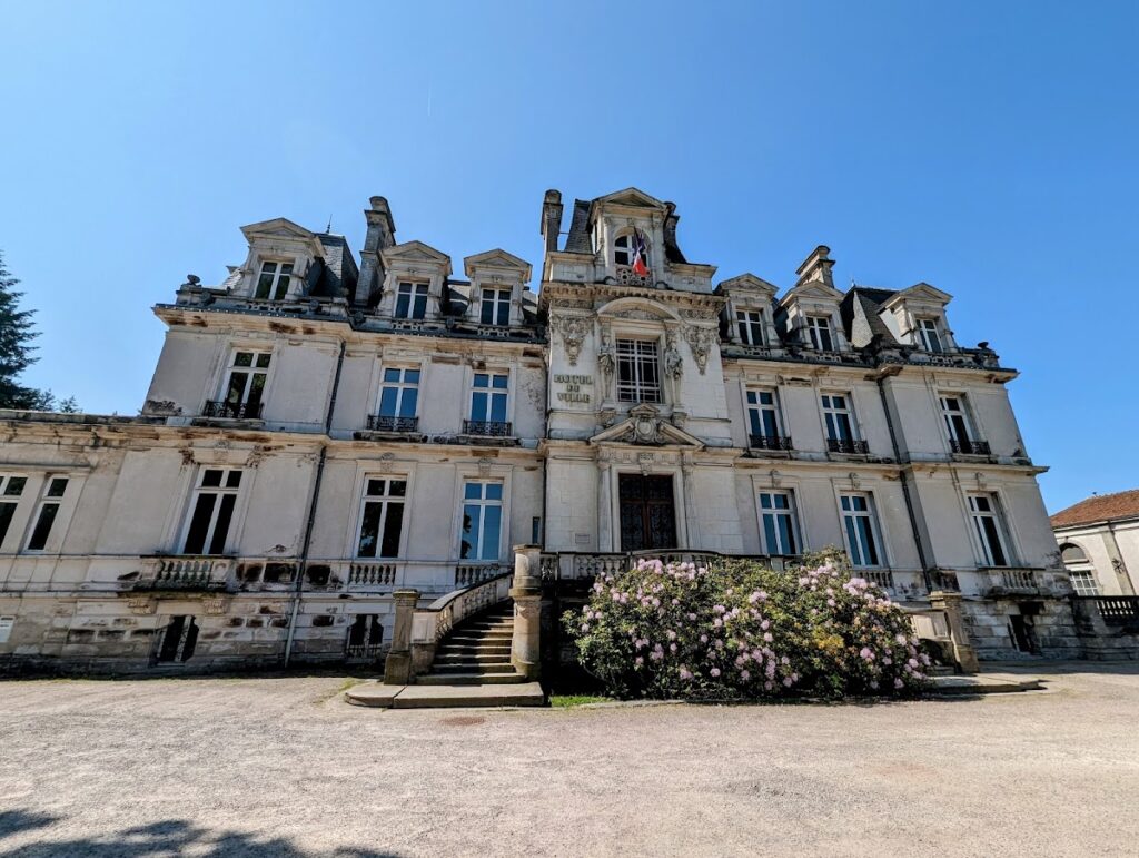 Château des Brasseurs: A Neo-Renaissance Château and Town Hall in Xertigny 2 Château des Brasseurs