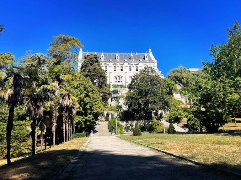 Château Valrose: A Neo-Gothic Estate and University Campus in Nice