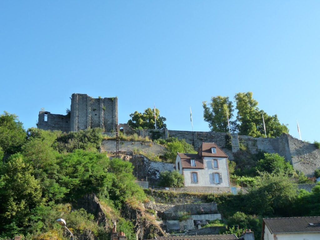 Château d'Aubusson: A Medieval Fortified Castle in France 2 Château d'Aubusson